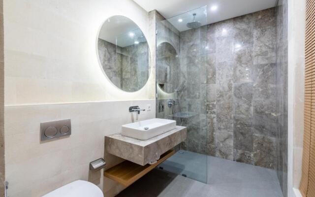 Om Cemagi Beach Villa