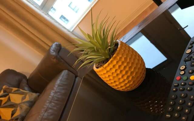 Apex Wallace Street Apt With Free Parking