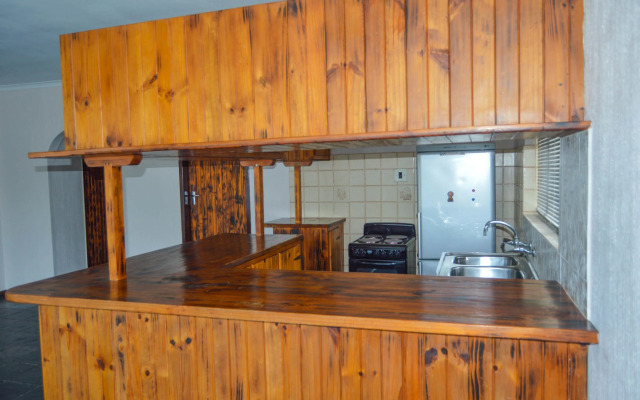 Emangunini Guest house