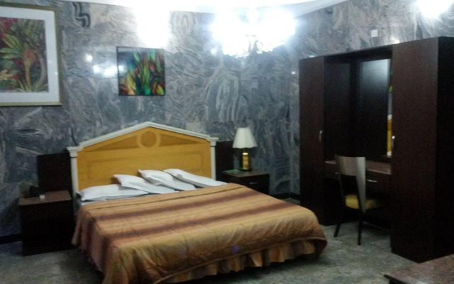 Starking Suites