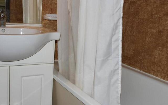 Appartement Gruissan, 1 pièce, 4 personnes - FR-1-229-56