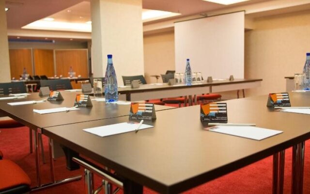 Alexandros Hotel
