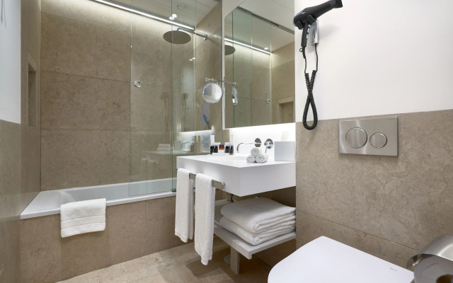 Hotel Kivir Adults Recommended, Historic City Center