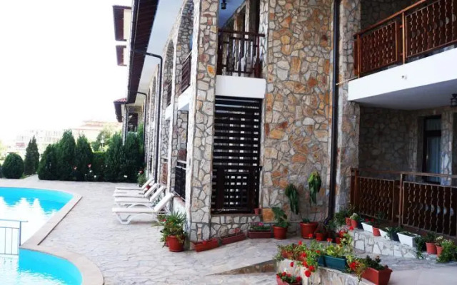 Dom-El Real Apartments in Etara 3 Complex