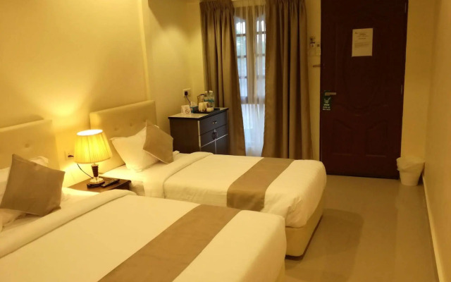 AlSafina Kijal Beach Resort & Restaurant