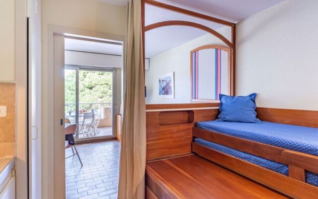 Port de La Gavine 32235