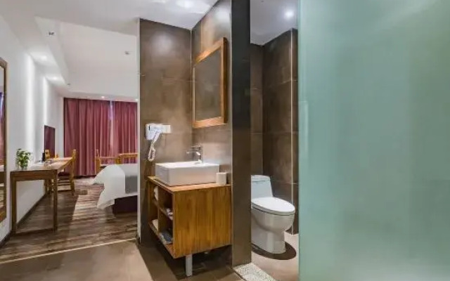 24H Hotel (Huizhou Jiangbei Railway Station)