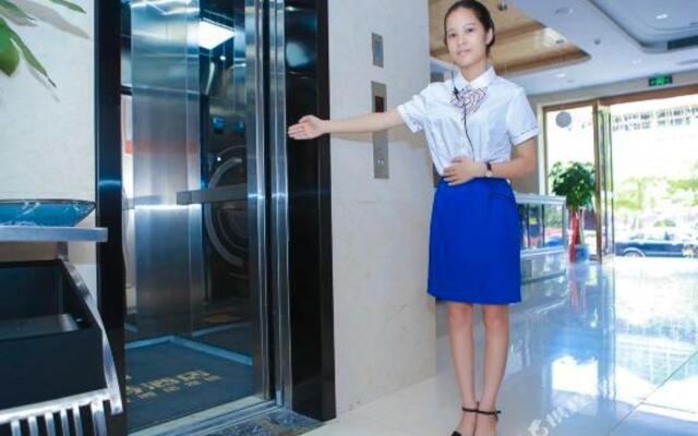 Yeste Hotel (Ningming Bus Terminal)