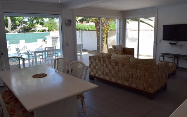 333-casa con Piscina Privada,cerca Playa