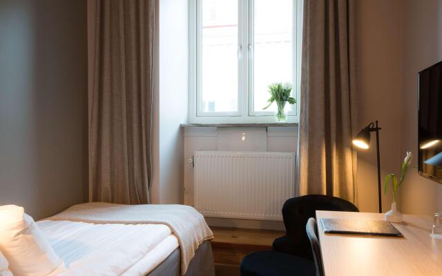 Hotell Aston