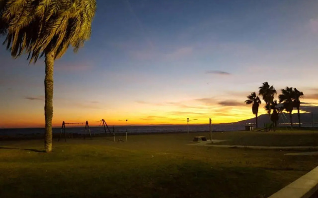 Apartamento completo, 2min de la playa (El Palo)