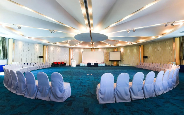 Springfield at Sea Resort & Spa