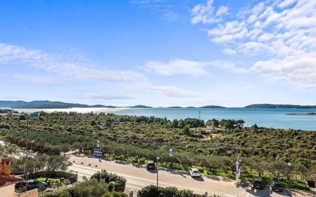 Barun Apartments - Studio for 2