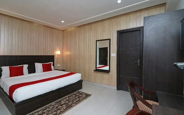 OYO 9993 Hotel Idea INN