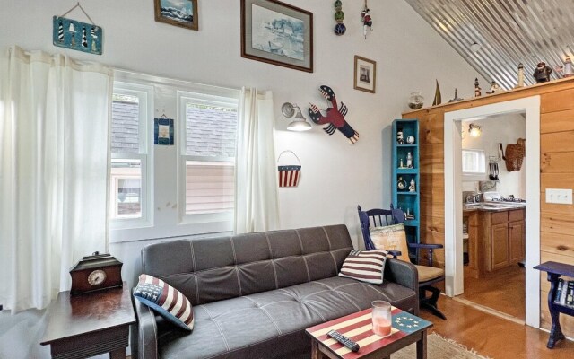 Lighthouse - Q991
