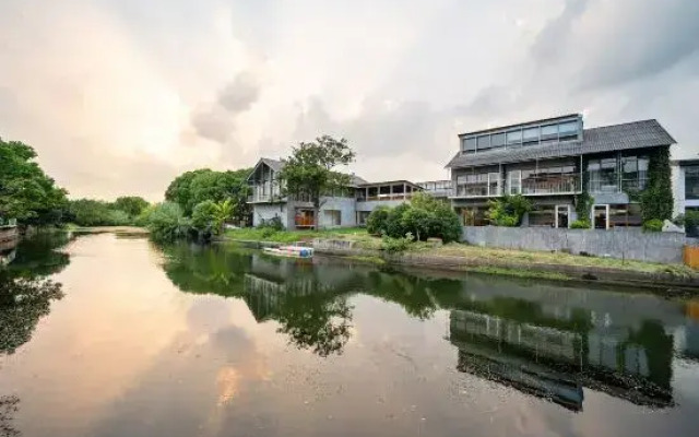 Jijiadun Jiexishang Homestay