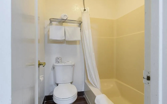 Discovery Inn Ukiah