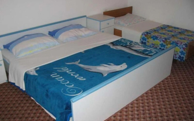 Beach Heaven Apartments