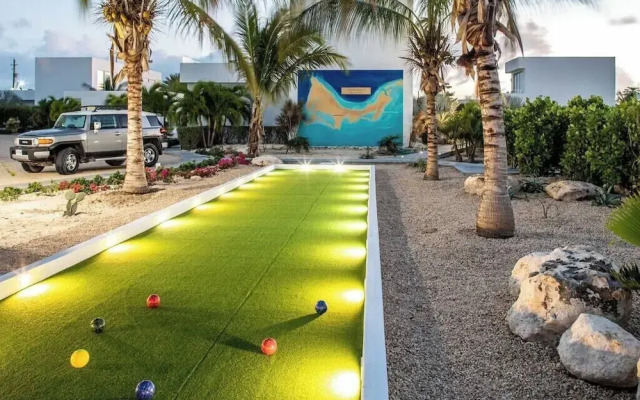Family Oceanside Vacation Villa Hotel Amenities v8
