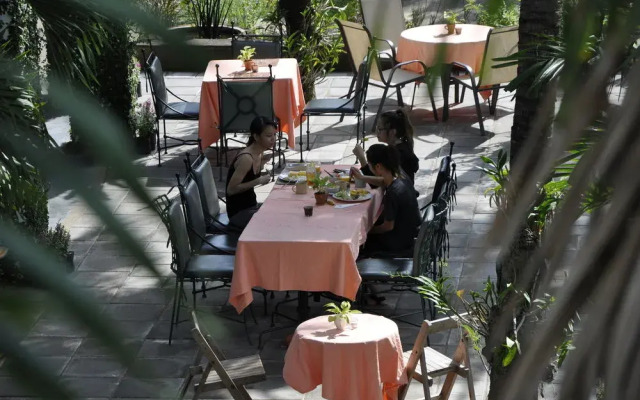 Palm Springs City & Resort