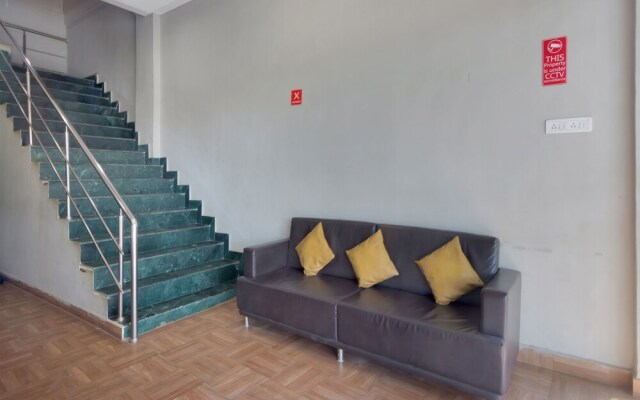 OYO 11485 Hotel Elite Inn