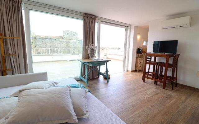 Sveva's Cozy Studio With sea View