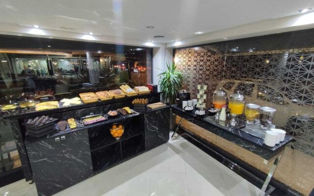 Lotus Hôtel Casa Nearshore