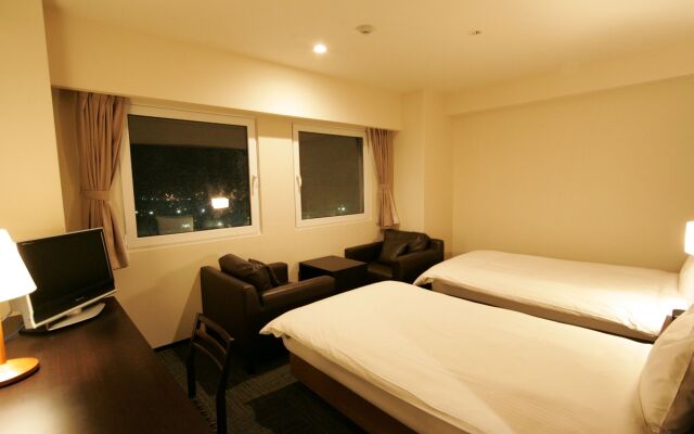 Green Rich Hotel Tosu Ekimae