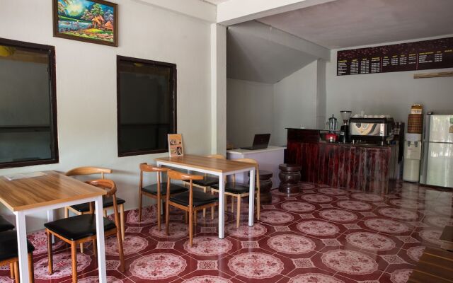 Aham Backpackers Hostel - Adults Only