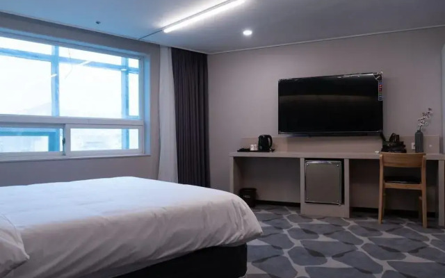 Seomyeon Haydn Hotel