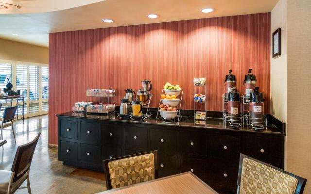 Comfort Suites DFW North/Grapevine