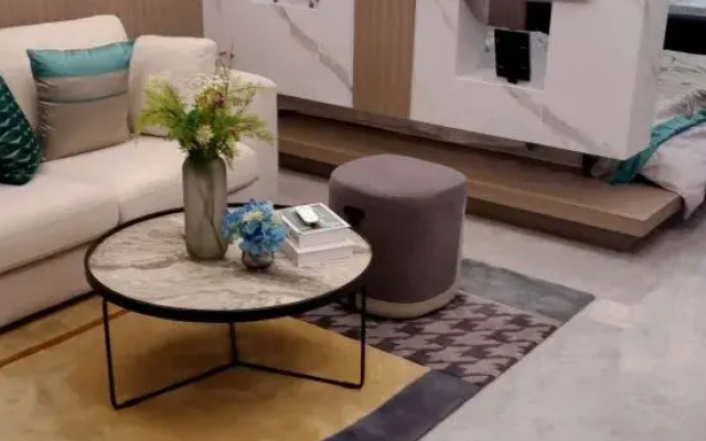 Zhuanghe Youjia Apartment