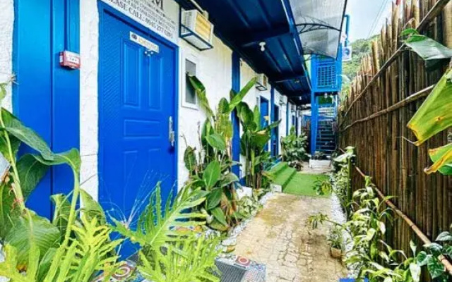 RedDoorz Plus at Tandikan Suites Caalan El Nido