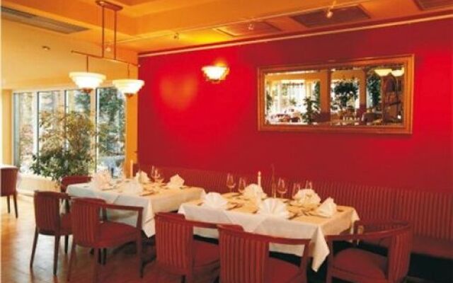 Hotel Am Lunik Park