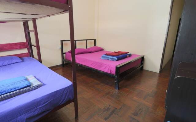 Yaya Guesthouse - Hostel