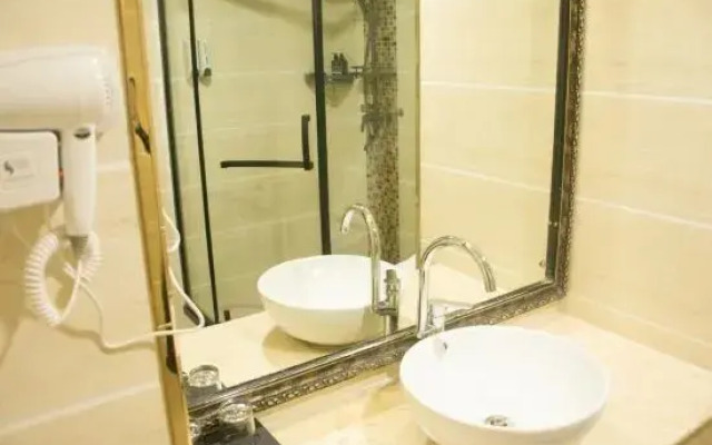 Hefeng Shangting Smart Hotel