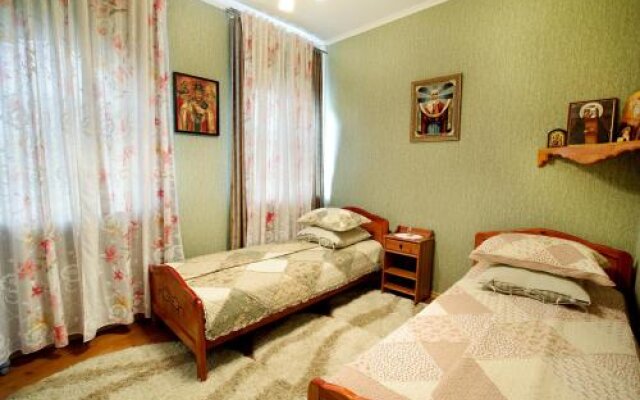 Guest house u Monastyrskoy steny