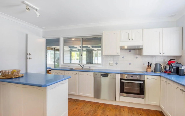 Buwadi - Pet Friendly - 3 Mins Walk to Beach