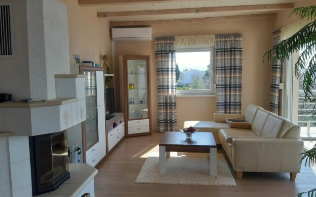 Villa Mebelle mit Meerblick