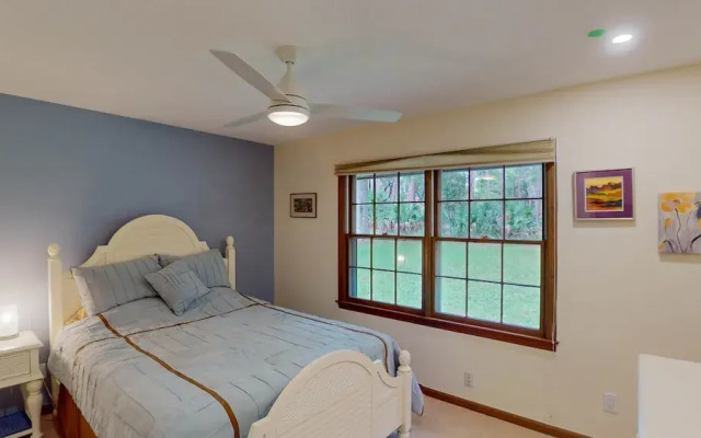 Live Oak Hideaway 4 Bedroom Home