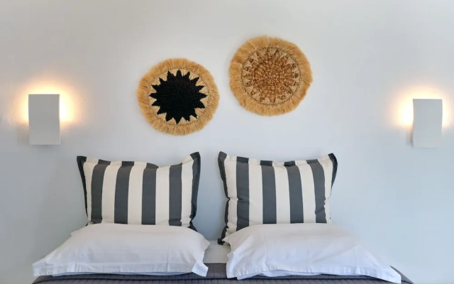 Ariti Seaside Residence