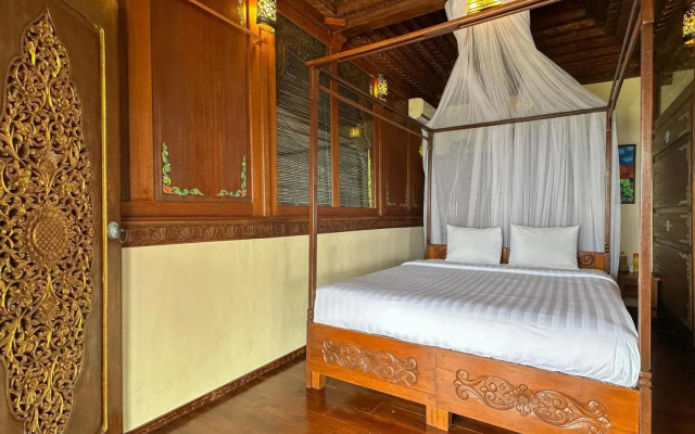 Villa Borobudur Resort