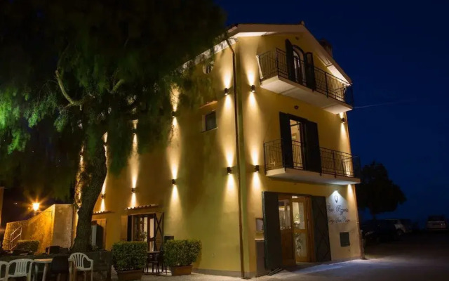 Rianna Rooms & Breakfast