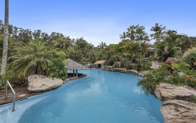 Tropical Spa Bure