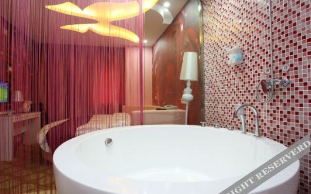 Yijia Hotel (Tianjin Xiqing University Town)