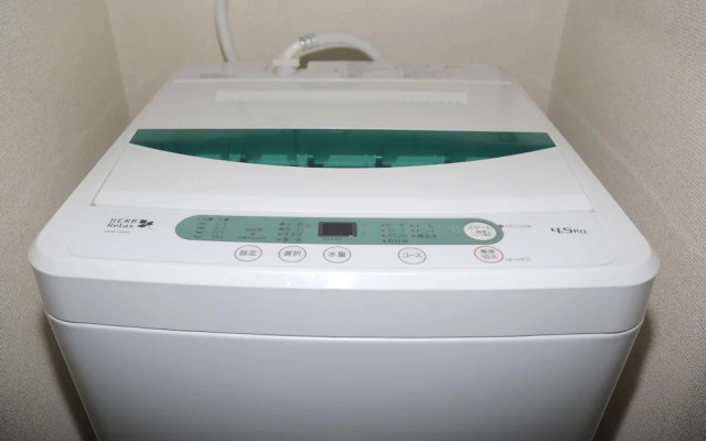 Grand Court Namba 305