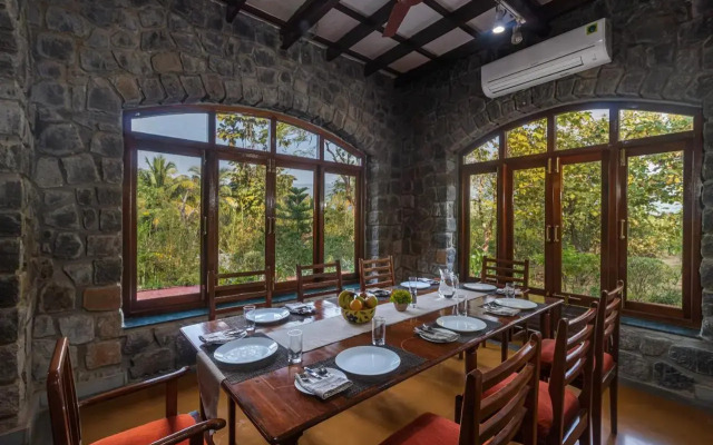SaffronStays Alma Grove, Kashid