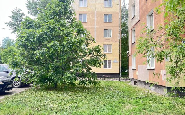 Apartments on Novatorov Street