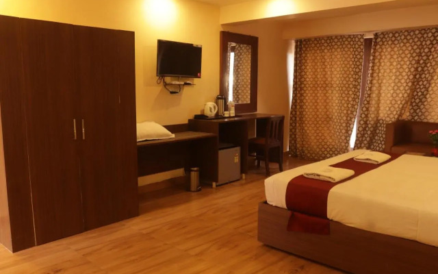Golden Sun Beach Resort