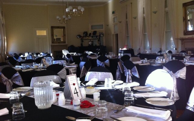 Hermitage Hill Country Retreat & Function Centre